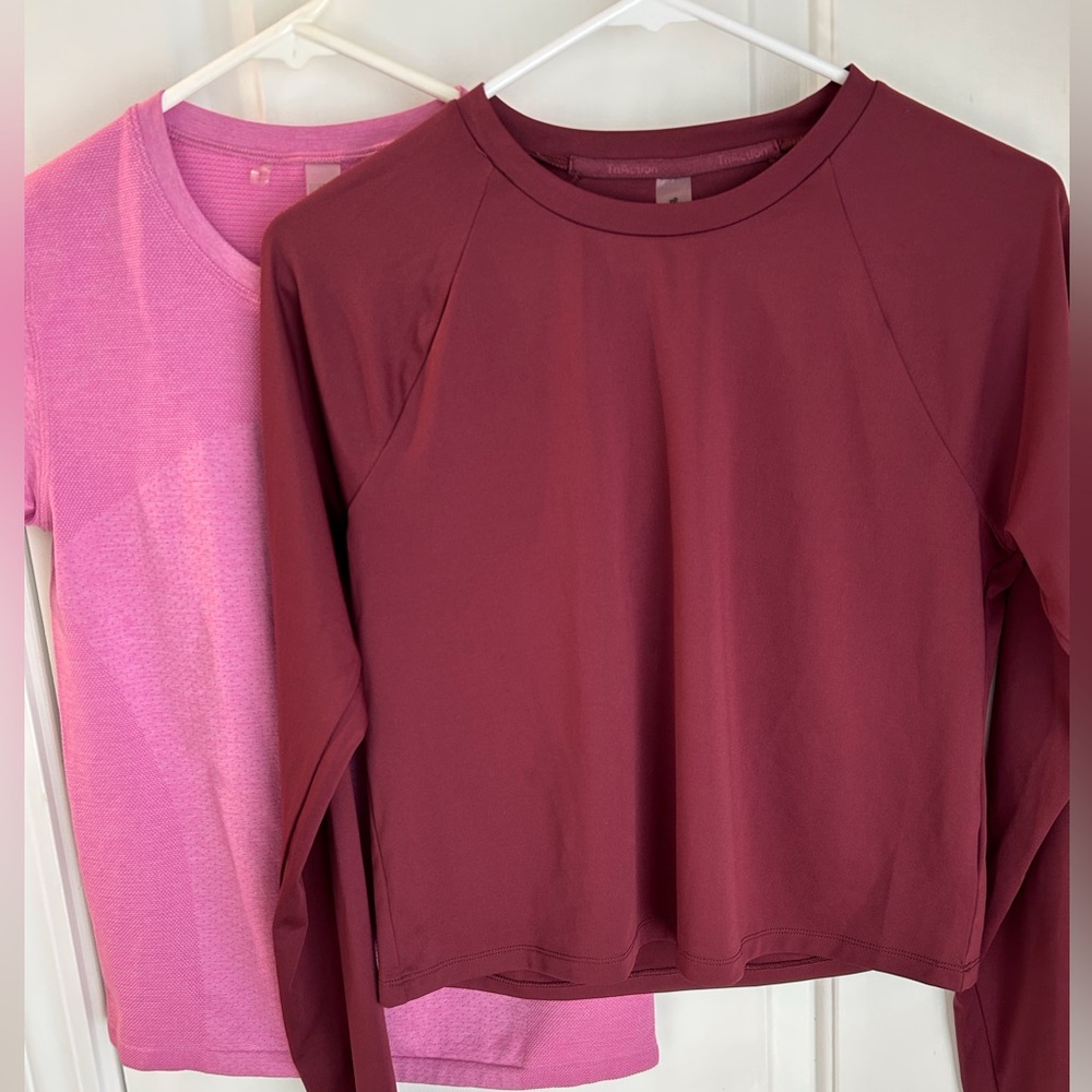 ♦️TnAction Tops ♦️ - Picture 2 of 10